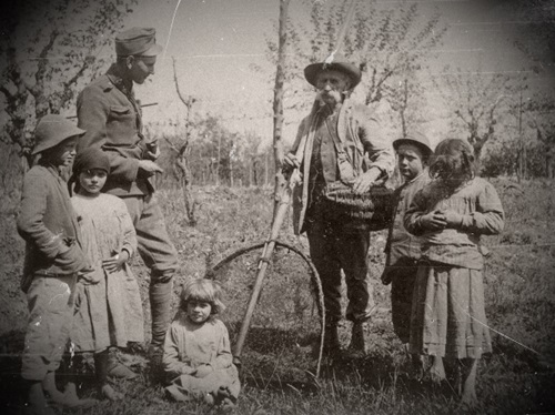 8 1915 gyerekek katona